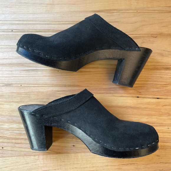 Sven Swedish black suede clogs EU 39/US 8-8.5 - Picture 1 of 4
